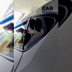 Seat Leon 1P Rear Quarter Window Louvers/Trim