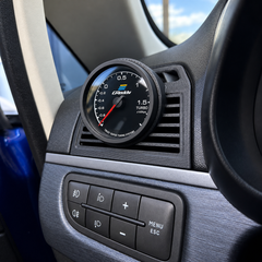 Grande Punto driver air vent gauge pod installed; gauge shown for demonstration only and not included